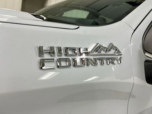 New 2026 Chevrolet Silverado 1500 High Country w/ Technology Package AWD/4WD image 27