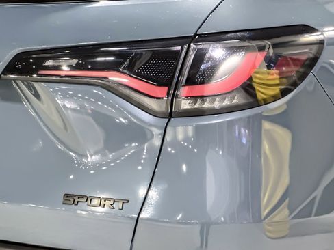 Used 2023 Honda HR-V Sport image 12