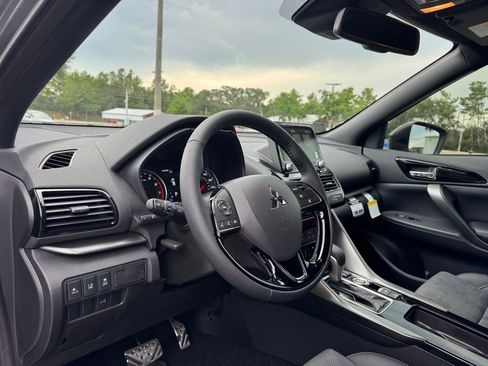 New 2025 Mitsubishi Eclipse Cross Black Edition image 32