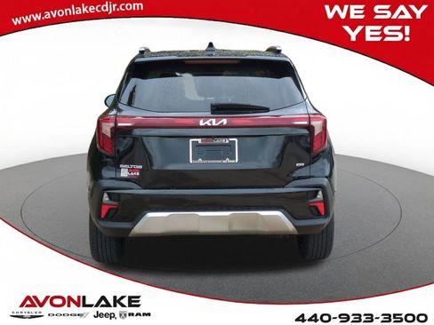 Used 2024 Kia Seltos EX image 5