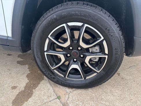 Used 2025 Jeep Compass Trailhawk image 29