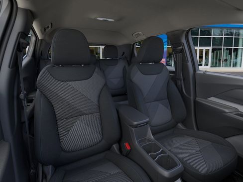 New 2027 Chevrolet Bolt LT FWD image 18