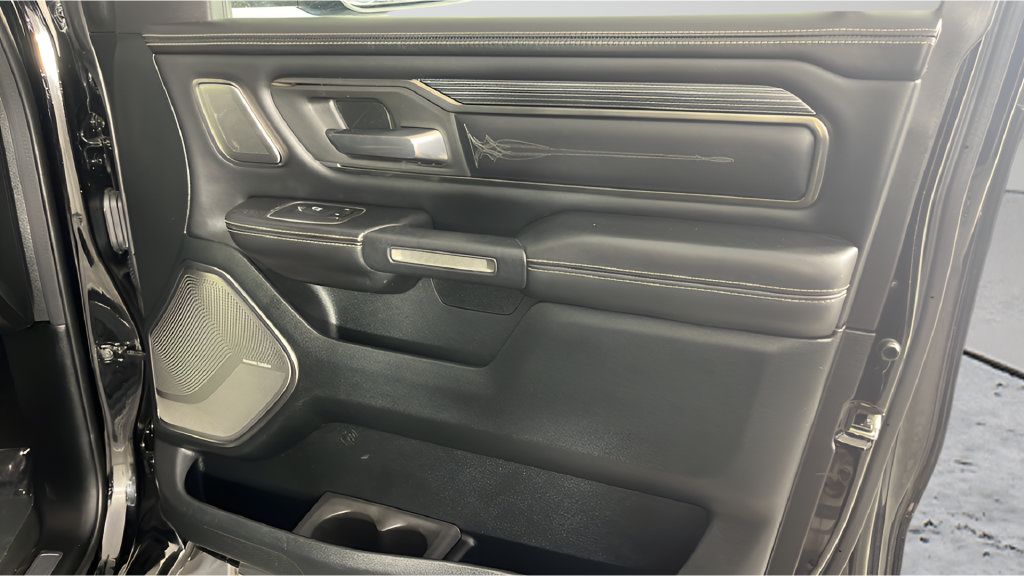 Used 2021 RAM 1500 Limited AWD/4WD image 19