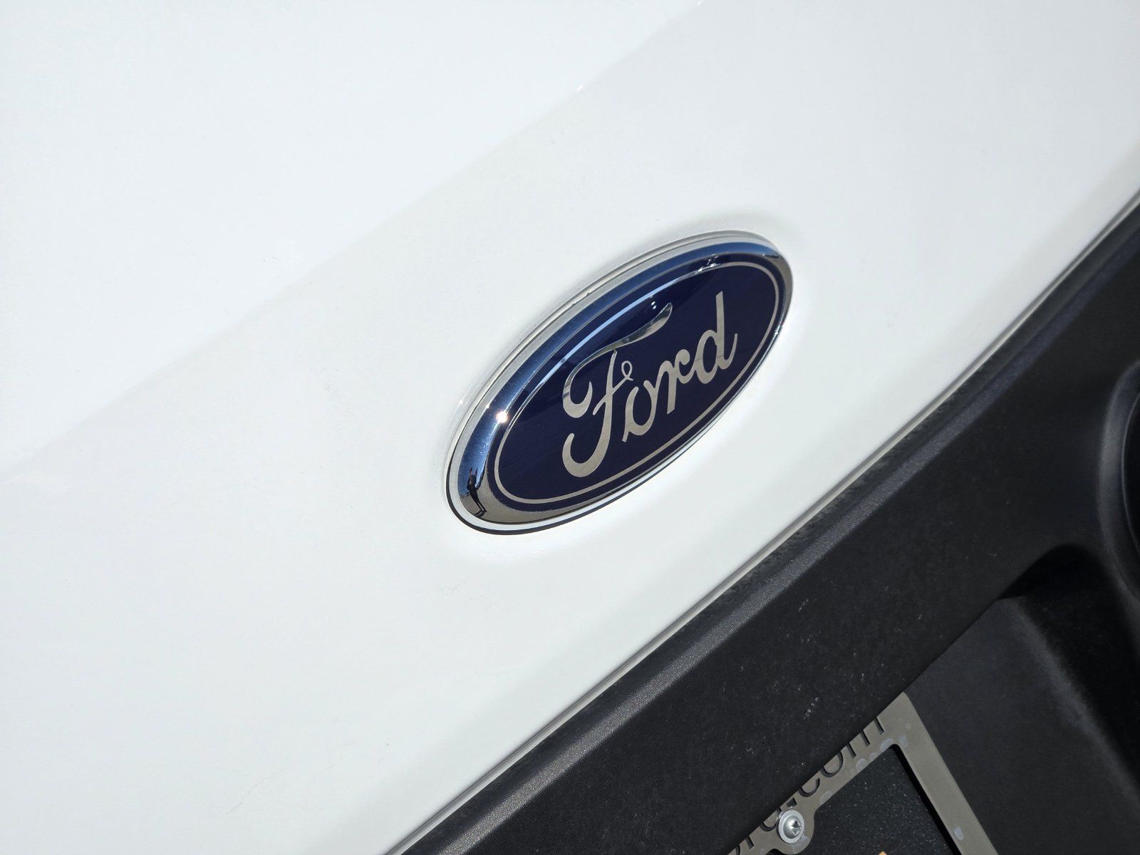 New 2024 Ford Transit 150 Low Roof RWD image 9
