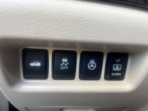 Used 2016 Nissan Maxima Platinum FWD image 25