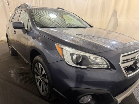 Used 2017 Subaru Outback 2.5i Limited image 12