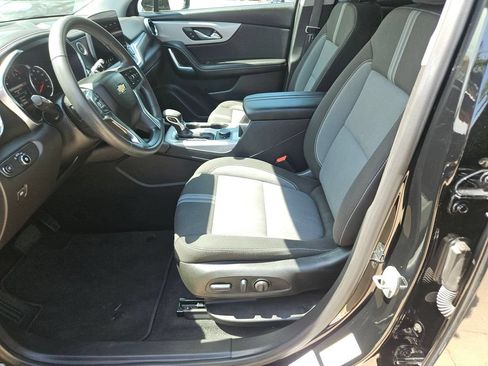 Used 2025 Chevrolet Blazer LT FWD image 14