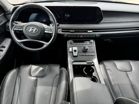 Used 2024 Hyundai Palisade Limited FWD image 14