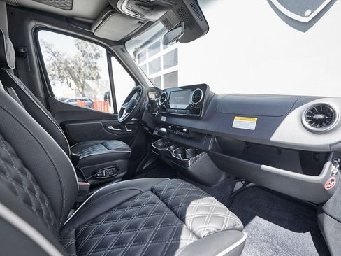 Used 2024 Mercedes-Benz Sprinter 3500 w/ Parking Package image 36