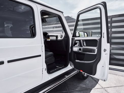 Used 2026 Mercedes-Benz G 63 AMG 4MATIC image 26