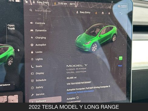 Used 2022 Tesla Model Y Long Range image 28