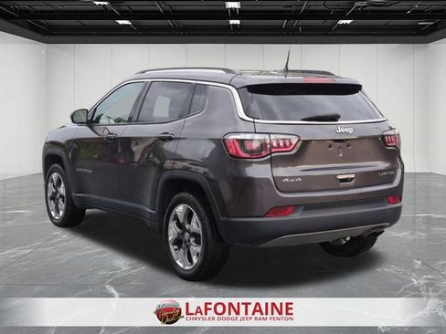 Used 2019 Jeep Compass Limited AWD/4WD image 3