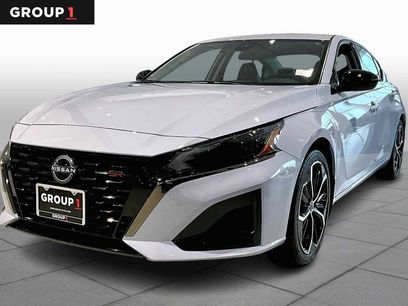 New 2025 Nissan Altima 2.5 SR