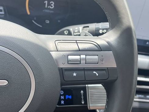 Certified 2025 Hyundai Sonata Limited FWD image 29