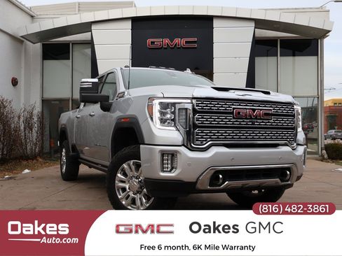 Used 2022 GMC Sierra 2500 Denali image 1