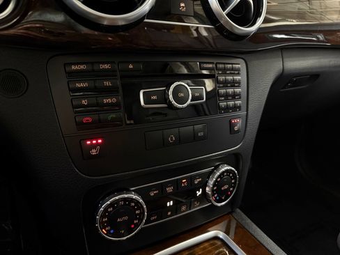 Used 2015 Mercedes-Benz GLK 350 4MATIC image 26
