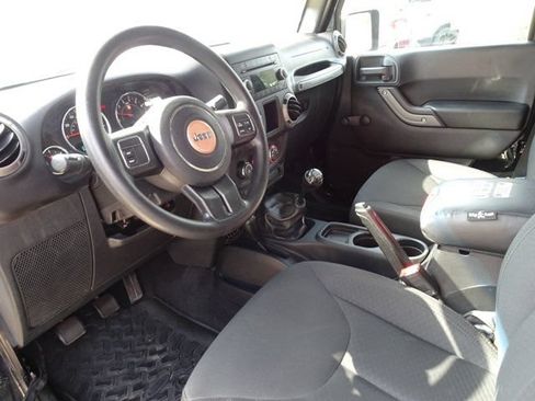 Used 2016 Jeep Wrangler Sport AWD/4WD image 10