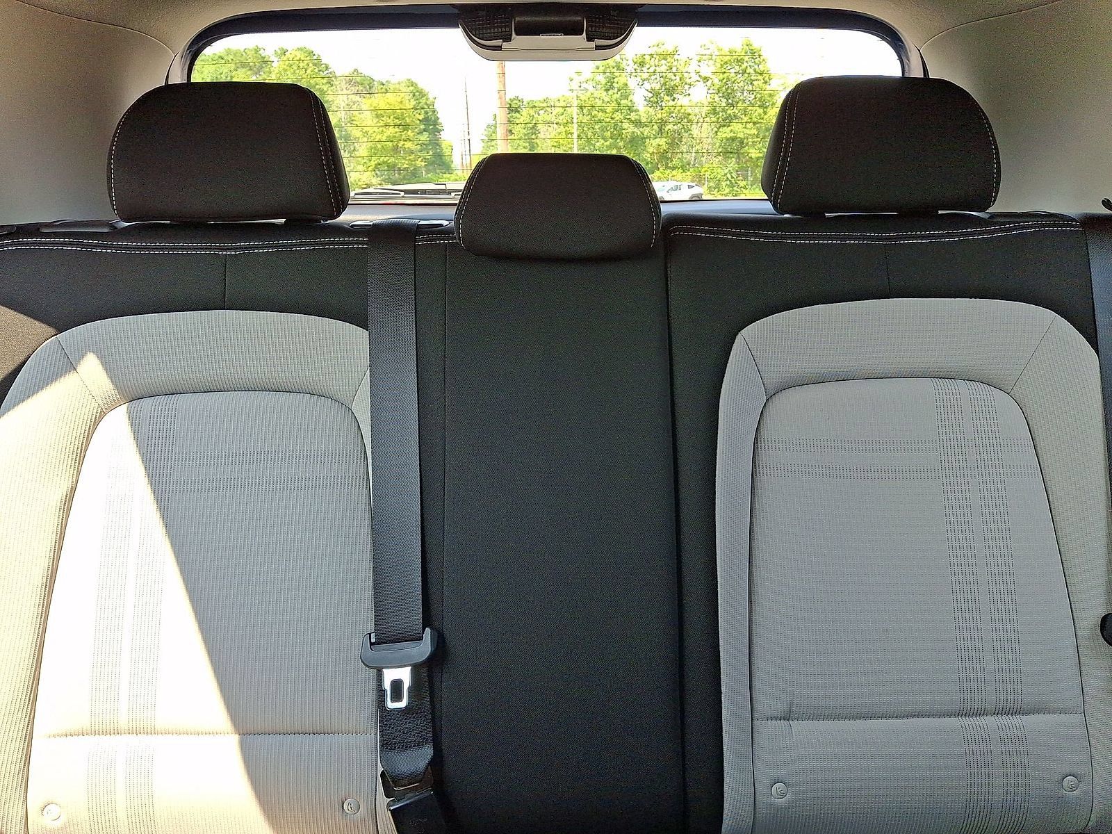 Certified 2024 Hyundai Venue SEL FWD image 13