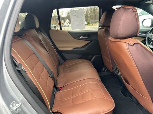 Used 2025 Chevrolet Equinox ACTIV w/ Safety and Technology Package image 12