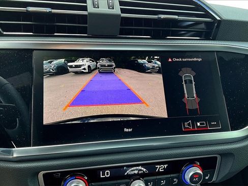 New 2025 Audi Q3 2.0T Premium image 27