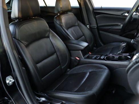 Used 2016 Chevrolet Cruze Premier w/ RS Package image 28