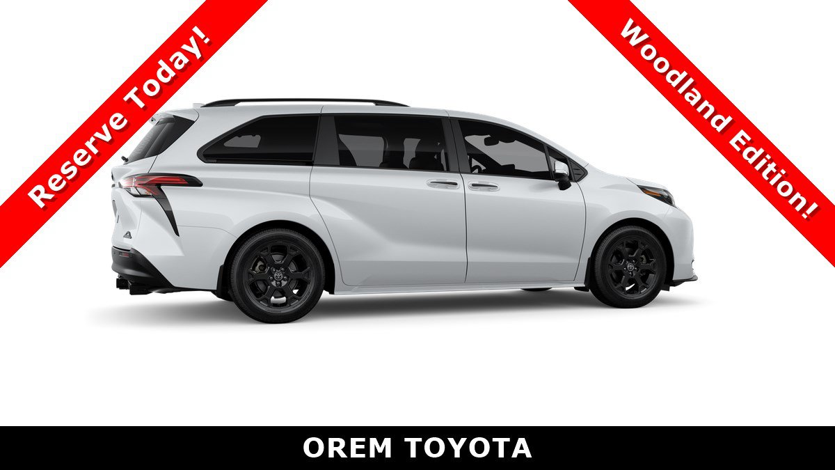 New 2026 Toyota Sienna XLE Woodland Edition AWD/4WD image 11