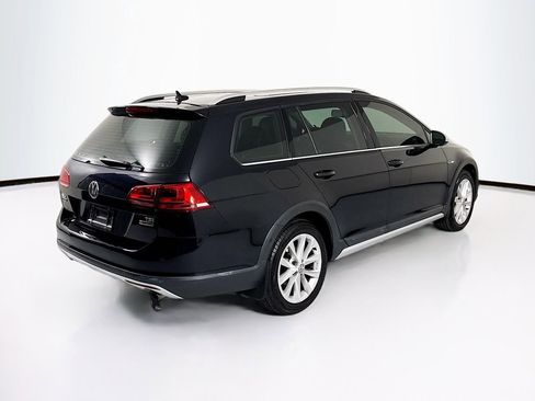 Used 2017 Volkswagen Golf Alltrack S AWD/4WD image 5