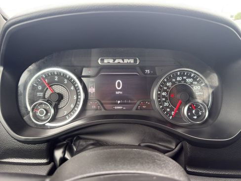 Used 2025 RAM 1500 Big Horn AWD/4WD image 17