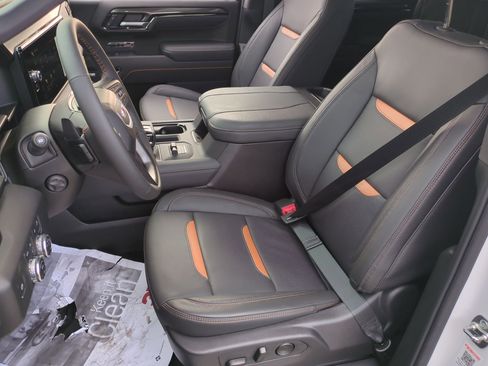 New 2025 GMC Sierra 1500 AT4 w/ AT4 Premium Package image 21