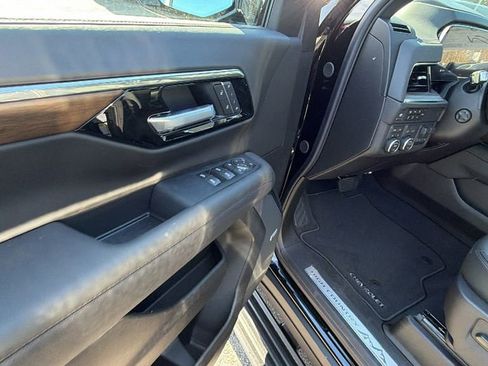 New 2026 Chevrolet Tahoe High Country image 12