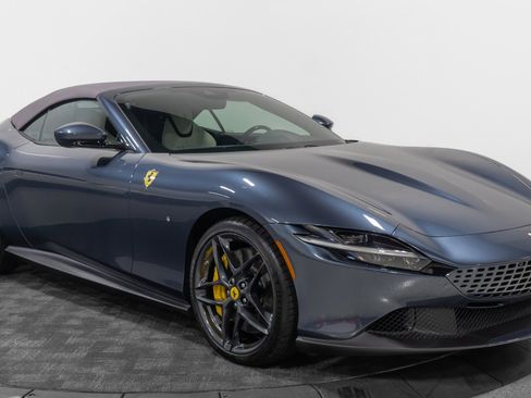 Used 2025 Ferrari Roma Spider image 20