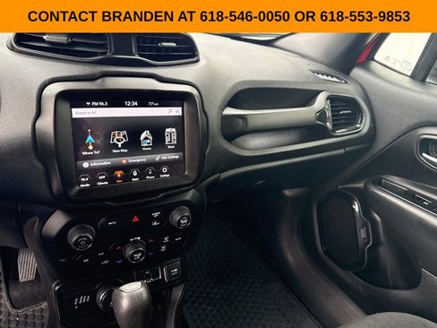 Used 2022 Jeep Renegade Altitude AWD/4WD image 23