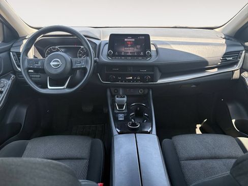 Used 2024 Nissan Rogue SV AWD/4WD image 10