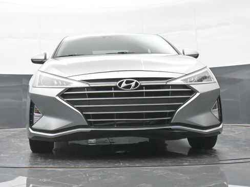 Used 2020 Hyundai Elantra SE image 37