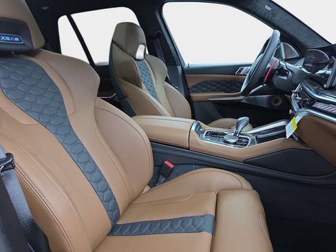 New 2026 BMW X5 M Competition w/ Executive Package AWD/4WD image 9