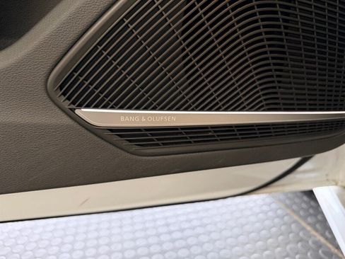 Used 2019 Audi S4 Prestige w/ Prestige Package image 24