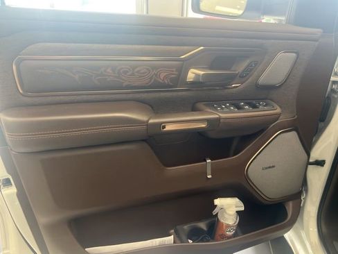 Used 2025 RAM 1500 Limited image 17