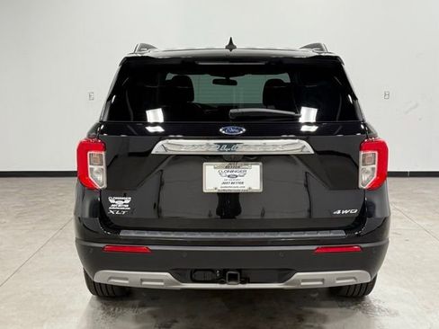 Certified 2023 Ford Explorer XLT w/ Equipment Group 202A image 10