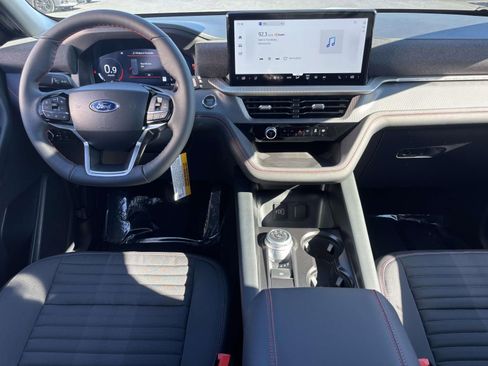 New 2026 Ford Explorer ST-Line w/ ST-Line Street Pack image 29