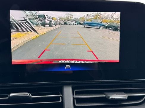 Used 2024 Chevrolet Trax LT w/ Driver Confidence Package image 46