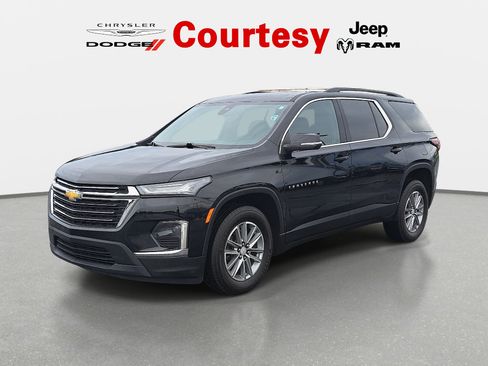 Used 2023 Chevrolet Traverse LT AWD/4WD image 7