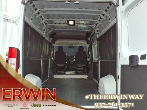 Used 2025 RAM ProMaster 2500 w/ Convenience Group FWD image 23