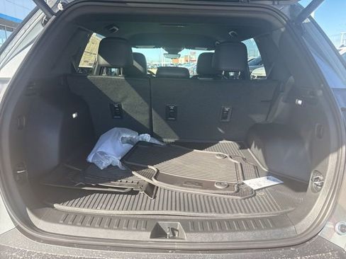 New 2026 Chevrolet Equinox LT image 6