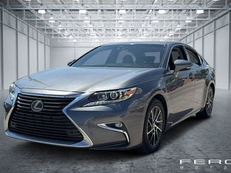 Used 2017 Lexus ES 350 w/ Navigation System Package video 1