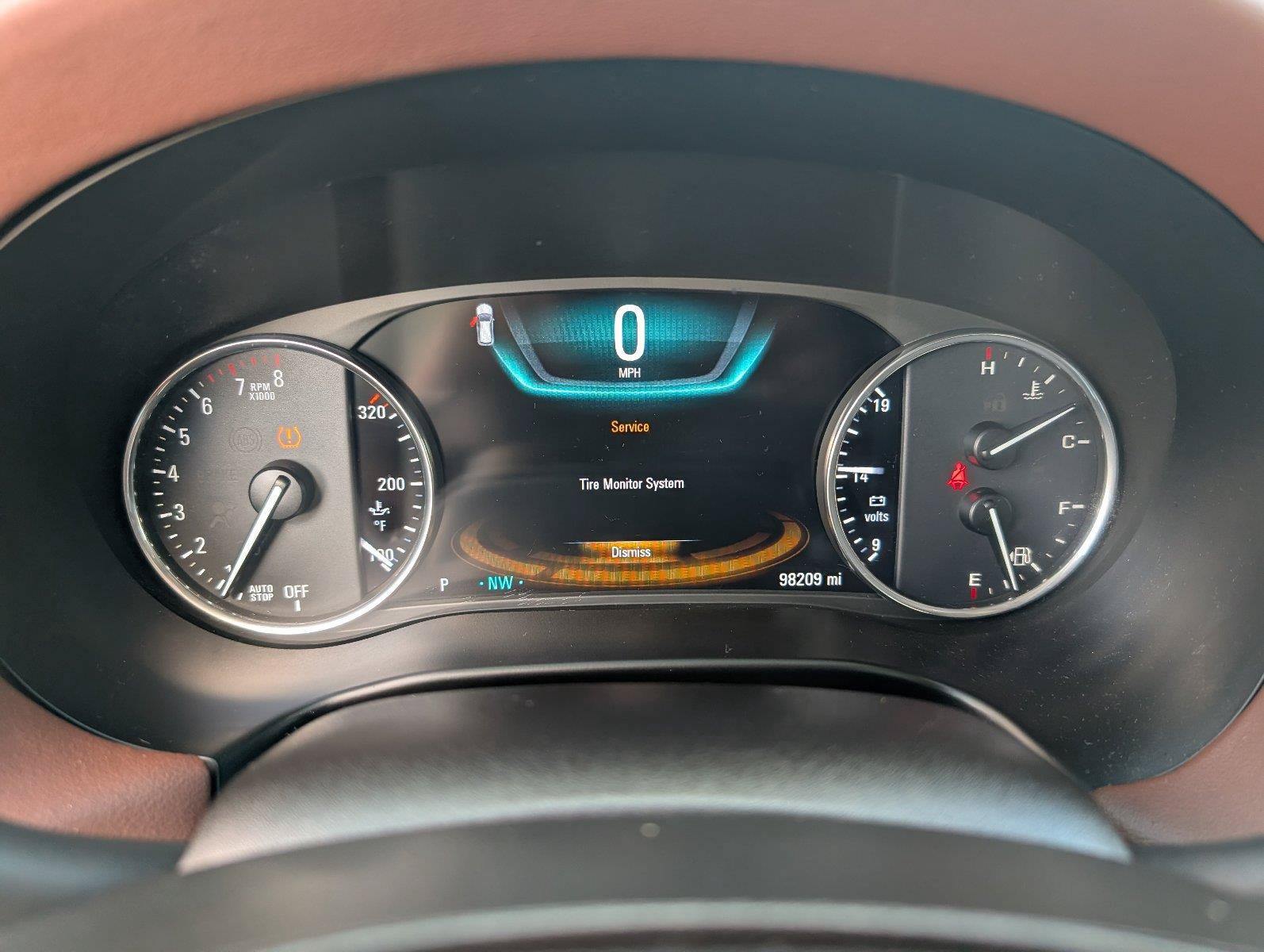 Used 2018 Buick Enclave Avenir w/ Avenir Technology Package FWD image 24