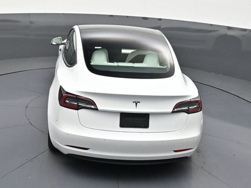 Used 2021 Tesla Model 3 Long Range image 14