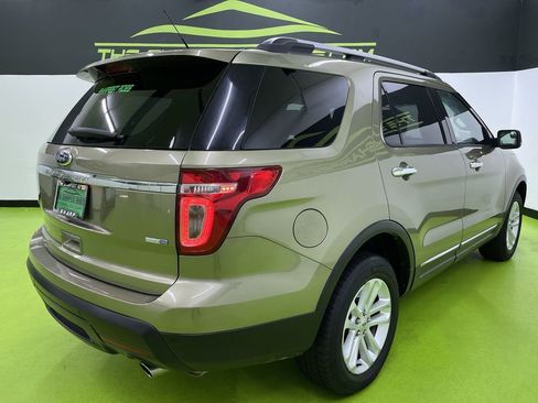 Used 2013 Ford Explorer XLT image 8