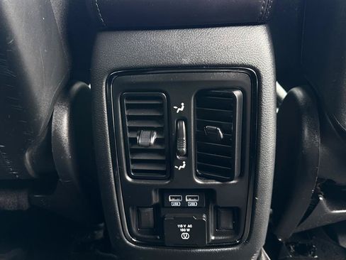 Used 2019 Jeep Grand Cherokee Limited X AWD/4WD image 38