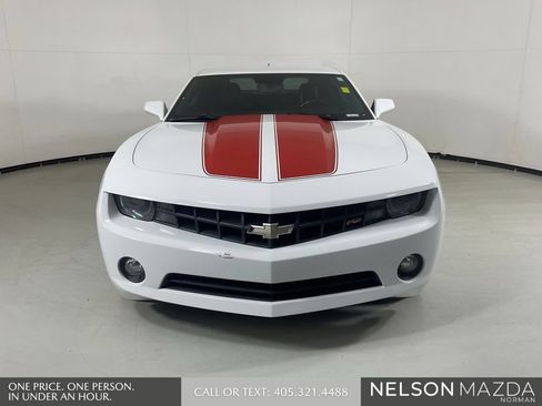 Used 2010 Chevrolet Camaro LT w/ RS Package RWD image 2
