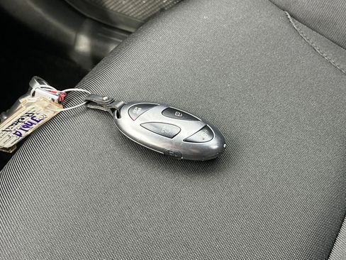 Used 2025 Hyundai Tucson Blue image 22